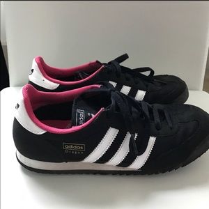 Adidas Originals Dragon women size 6.5
